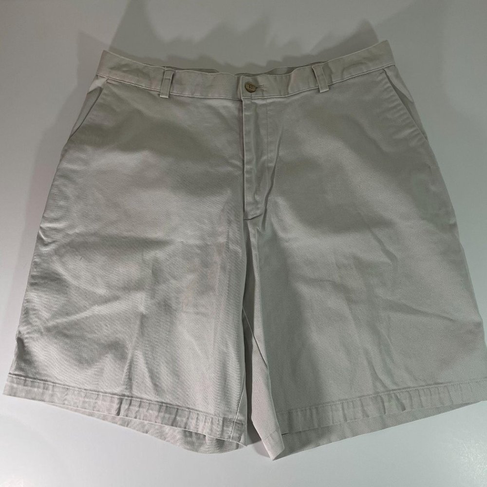 -Nike Men's khaki shorts Size 36